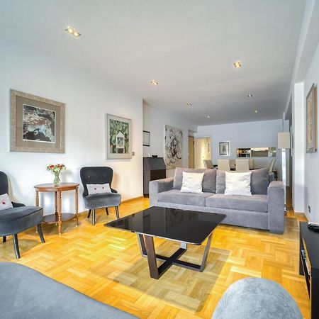 Bright Spacious Luxury Apartment In Prime Central 아테네 외부 사진