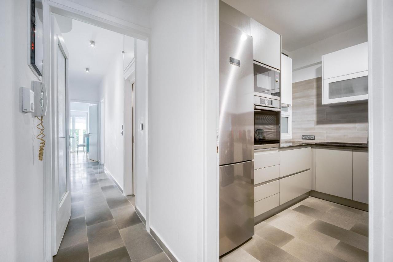 Bright Spacious Luxury Apartment In Prime Central 아테네 외부 사진