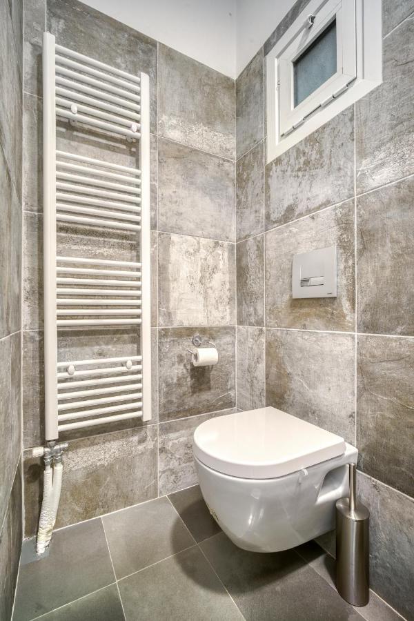 Bright Spacious Luxury Apartment In Prime Central 아테네 외부 사진