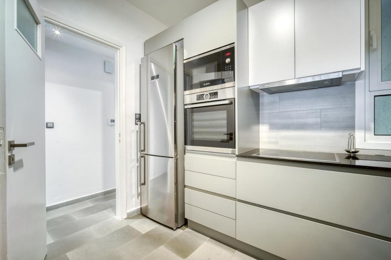 Bright Spacious Luxury Apartment In Prime Central 아테네 외부 사진